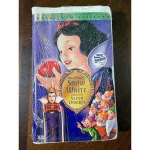 Walt Disney Snow White And The Seven Dwarfs Platinum Edition VHS Factory Sealed